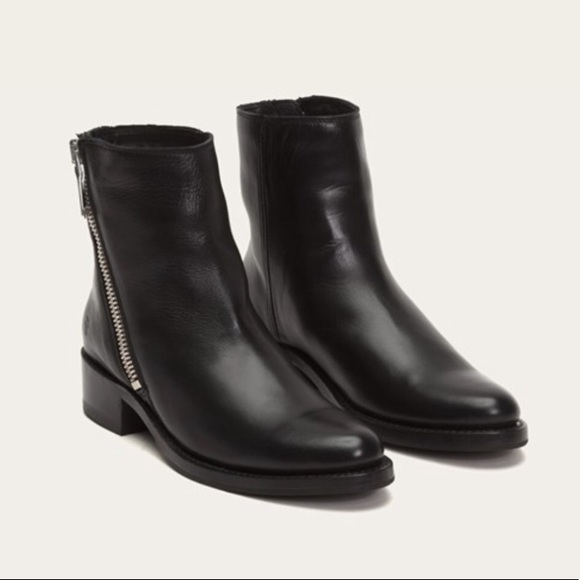 Frye Demi Zip Black Leather Chelsea Ankle Bootie - Picture 2 of 11